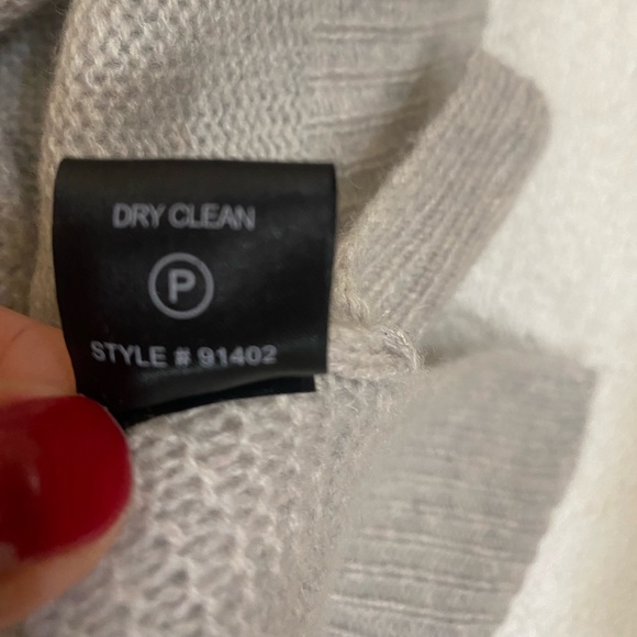 Skull cashmere sleeveless top size s - Picture 6 of 9